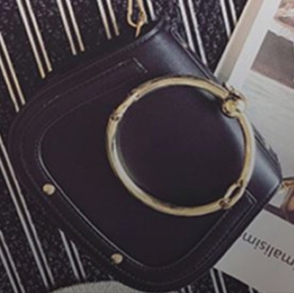 The It Bag Similar To Dakota NWOT - Picture 4 of 7